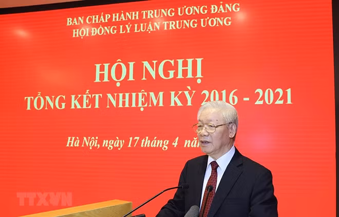 Tổng Bí thư Nguyễn Phú Trọng phát biểu tại Hội nghị. (Ảnh: Trí Dũng/TTXVN)
