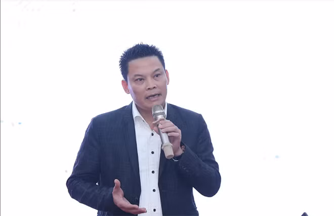Đạo diễn Lê Quý Dương.