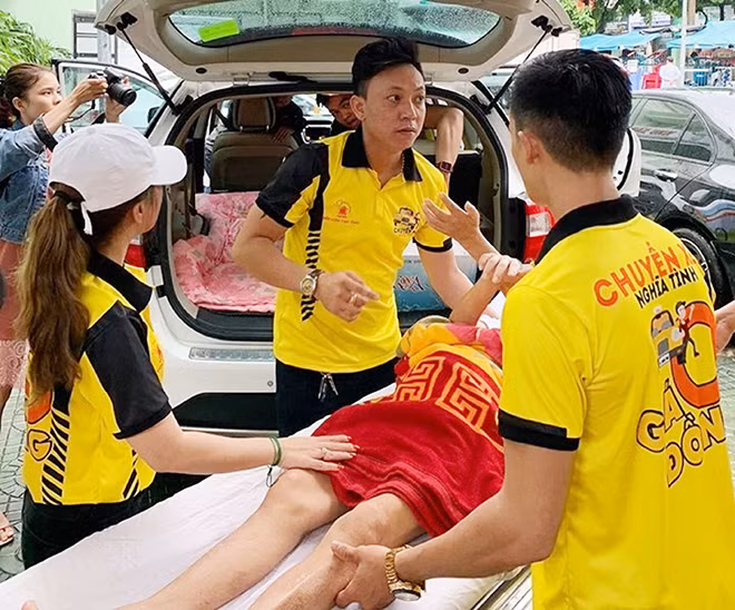 Những chuyến xe 0 đồng chở yêu thương đến cho nhiều gia đình.