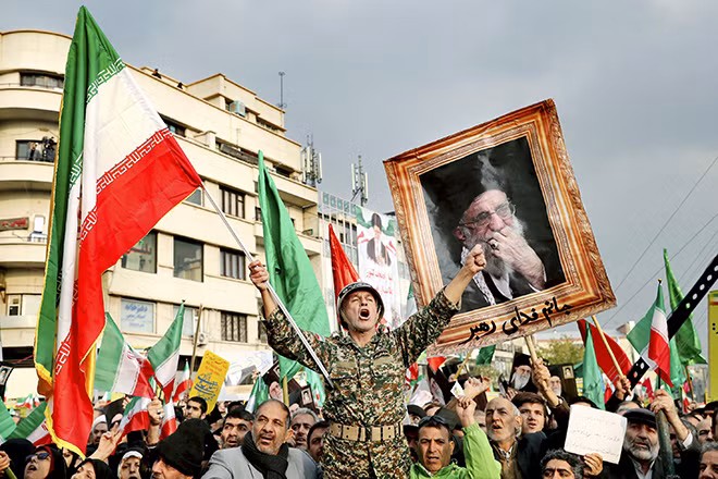 Iran cũng như mọi đối thủ của nước Mỹ sẽ trở nên cứng rắn hơn nhiều khi đối diện với một Tổng thống Mỹ “mềm mỏng” hơn.
