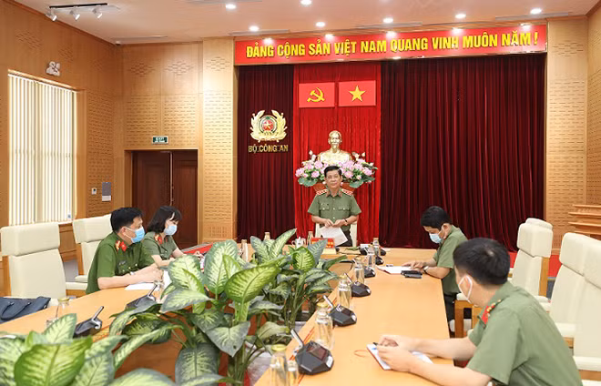 Toàn cảnh cuộc họp. Toàn cảnh cuộc họp.
