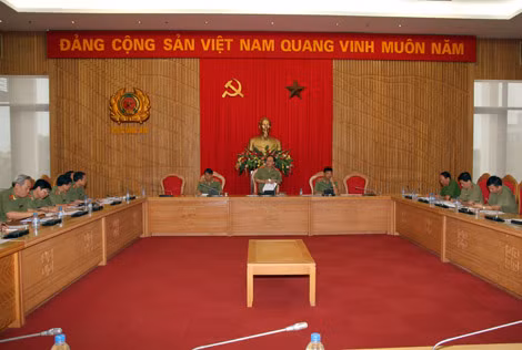 Ảnh 4149: Các đại biểu tại buổi làm việc. Ảnh Việt Hưng.