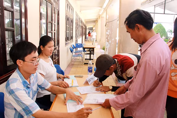 Tính đến ngày 13/8, Đại học Đà Nẵng tiếp nhận hơn 14.795 bộ hồ sơ trúng tuyển Đại học từ các thí sinh trong số đó cũng có đến 1.368 trường hợp xin rút hồ sơ.
