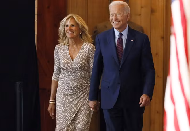 Joe Biden kết hôn với bà Jill năm 1977, có một con gái chung tên Ashley, sinh năm 1981. (Ảnh: AP)