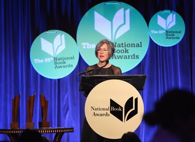 Giải Nobel Văn học năm 2020 xướng tên nữ nhà thơ người Mỹ Louise Gluck. (Ảnh: Getty)