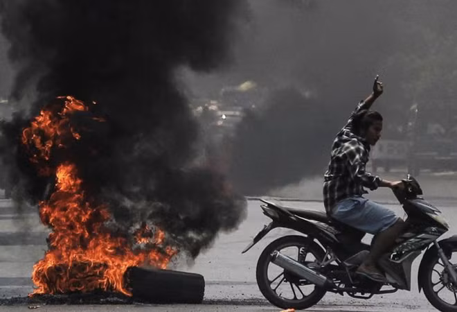 Tình hình tại Myanmar vẫn tiếp tục diễn biến phức tạp. (Ảnh: Reuters)