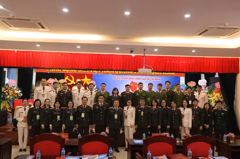Phát huy vai trò tuổi trẻ trong công tác phòng, chống tội phạm và bảo vệ môi trường ảnh 5