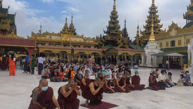 Myanmar thường mở đợt ân xá thường niên cho hàng nghìn tù nhân vào dịp tết Thingyan cổ truyền của Phật giáo. (Ảnh: ITN)