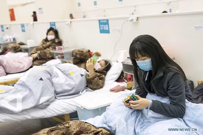 Tính đến sáng ngày 11/2, tình hình dịch bệnh viêm phổi do virus Corona (nCoV) đã khiến 42.729 người mắc trên thế giới, trong đó tại Trung Quốc đại lục ghi nhận 42.268 người mắc, tăng 2.097 người với 1.011 ca tử vong.