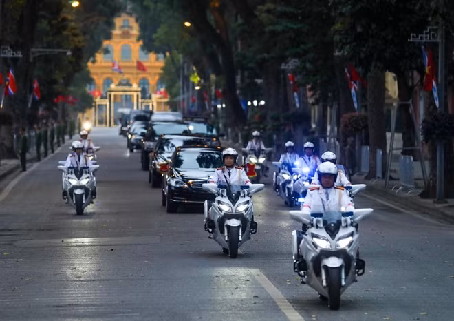 Các cảnh sát điều khiển mô tô đều được huấn luyện bài bản và có nhiều kinh nghiệm trong công tác dẫn đoàn lãnh đạo cấp cao.