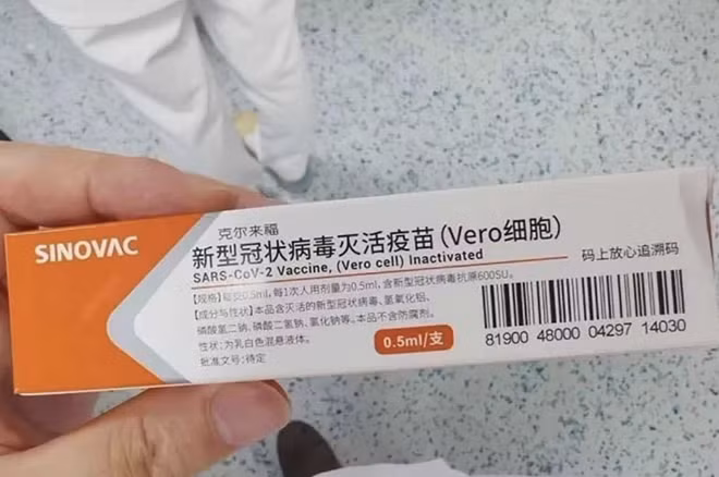 Mạng xã hội Wechat rao bán vaccine ngừa COVID-19 của hãng dược Sinovac. (Ảnh: SCMP)