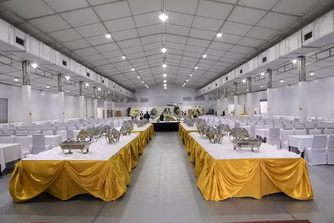 Khu nhà ăn cho phóng viên cùng các quầy giải khát tại nhiều vị trí của IMC sẵn sàng đáp ứng nhu cầu ăn, uống của phóng viên.