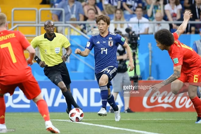 Thi đấu xuất thần tại vòng knock-out nhưng Takashi Inui vẫn không thể cùng đồng đội của mình chiến thắng đội tuyển Bỉ để bước vào Tứ kết.