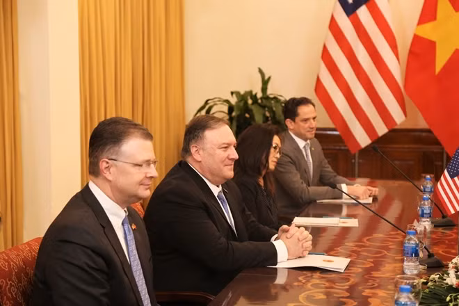 Ngoại trưởng Michael Pompeo cảm ơn và đánh giá cao Việt Nam cung cấp địa điểm cho cuộc gặp Thượng đỉnh Mỹ - Triều Tiên lần thứ hai.