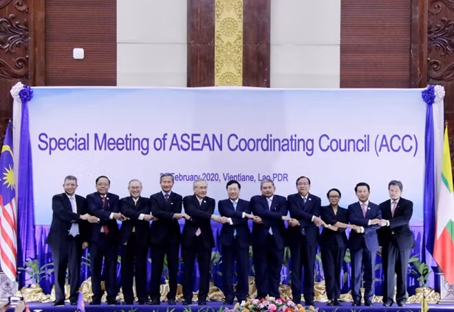 Hội nghị đặc biệt Hội đồng Điều phối ASEAN (ACC) diễn ra hôm 20/2 tại Vientiane, Lào.