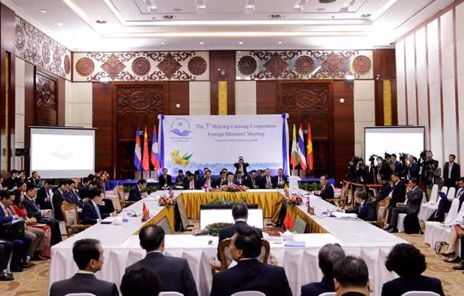 Hội nghị Bộ trưởng Ngoại giao (HNBTNG) Hợp tác Mekong – Lan Thương (MLC) lần thứ năm nhằm đánh giá tình hình hợp tác trong trong năm 2019 và trao đổi về phương hướng hợp tác trong thời gian tới.