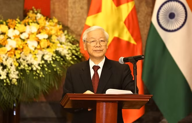 Tổng Bí thư, Chủ tịch nước Nguyễn Phú Trọng thông báo kết quả hội đàm tới báo giới hai nước.