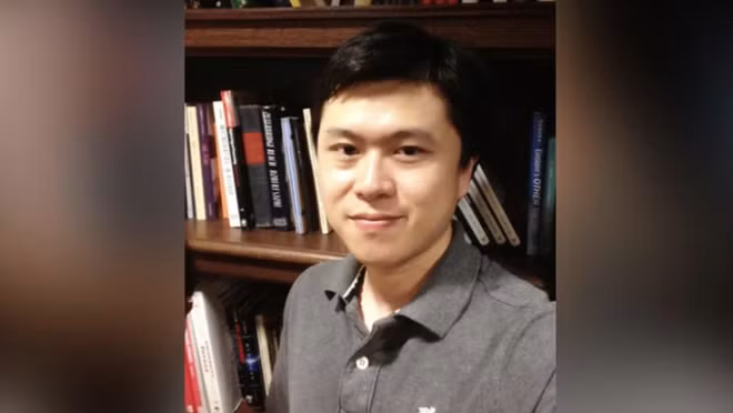 Giáo sư Bing Liu.