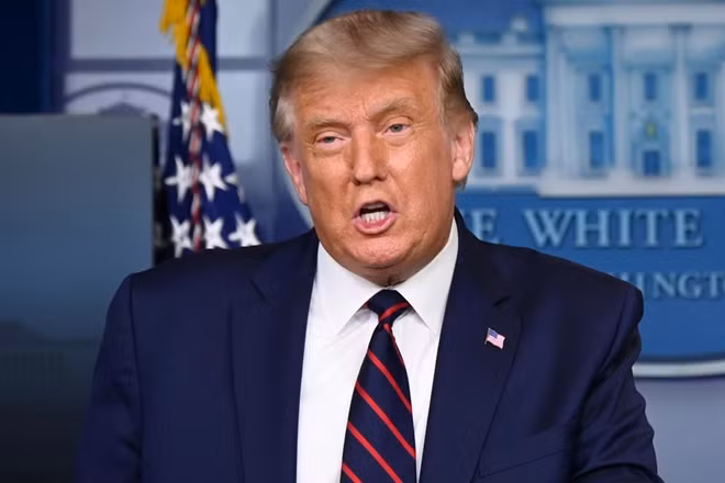 Ông Trump phát biểu trong cuộc họp báo tại Nhà Trắng hôm 23/8. (Ảnh: Reuters)
