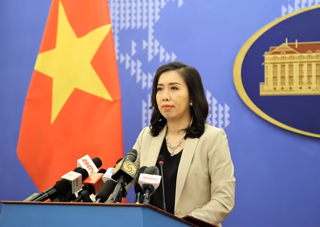 Người phát ngôn Bộ Ngoại giao Việt Nam Lê Thị Thu Hằng tại buổi họp báo chiều ngày 17/9.