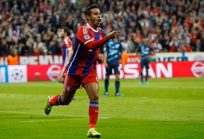 Thiago Alcantara mới trở lại đã lập công. Ảnh: Reuters.