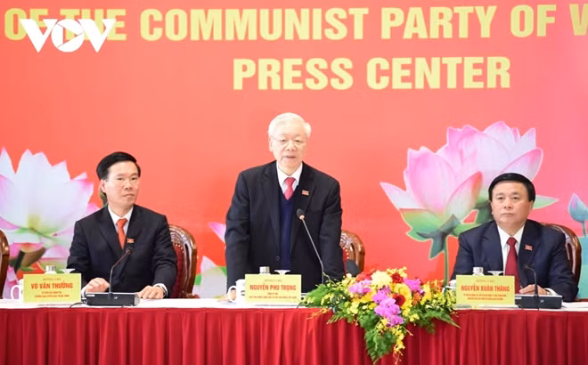 Tổng Bí thư, Chủ tịch nước khen ngợi các nhà báo, cơ quan báo chí