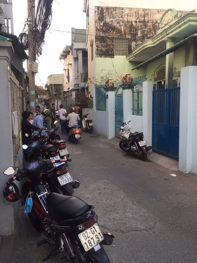 Công an khám nghiệm hiện trường làm rõ nguyên nhân tử vong của cụ bà 78 tuổi