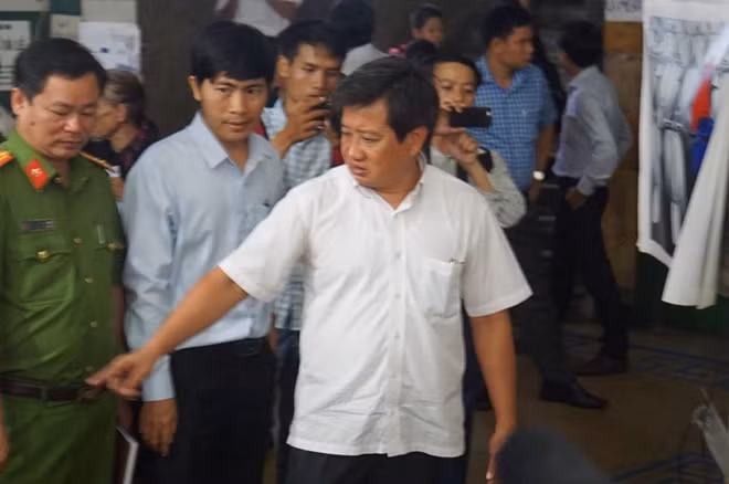 Ông Hải yêu cầu xử lý tại chỗ những vi phạm về lấn chiếm lối thoát hiểm của cư dân trong chung cư