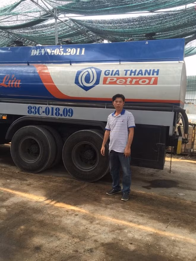 Tài xế Hùng lúc bị bắt quả tang