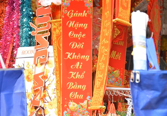 Những cặp câu đối, liễn
