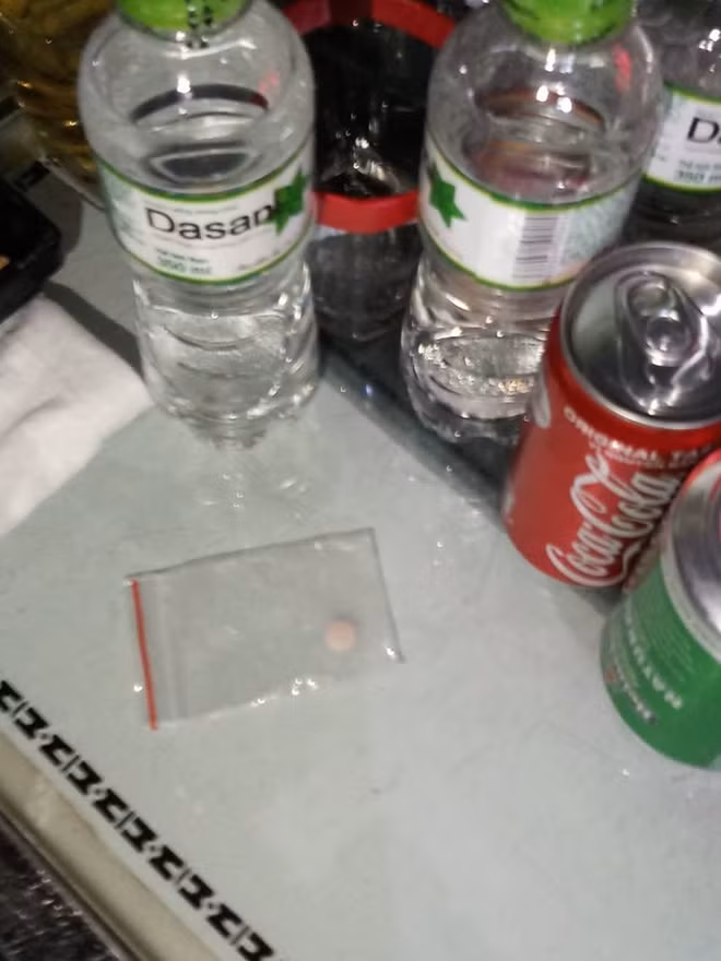 Phát hiện viên nén ma túy trong DC Club