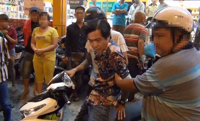 Đối tượng Dân