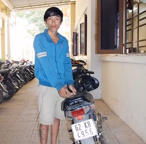 Đối tượng Thiên tại cơ quan Công an. Đối tượng Thiên tại cơ quan Công an.
