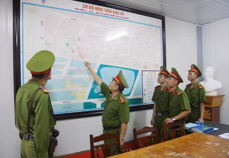 Triển khai phương án đảm bảo tuyệt đối an toàn các mục tiêu trọng điểm.