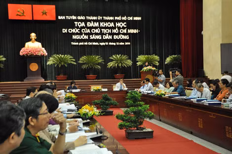 Toàn cảnh tọa đàm khoa học "Di chúc của Chủ tịch Hồ Chí Minh - Nguồn sáng dẫn đường".