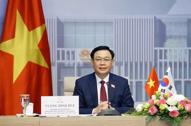Chủ tịch Quốc hội Vương Đình Huệ tại buổi hội đàm với Chủ tịch Quốc hội Hàn Quốc Park Byeong Seug.