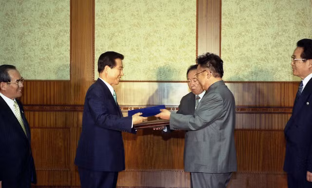 Đây là một hội nghị mang tính cột mốc giữa hai nước, với thành công là việc đạt được thỏa thuận giảm căng thẳng và thúc đẩy nỗ lực tái thống nhất Bán đảo Triều Tiên. Cũng trong hội nghị này, một kỷ nguyên hợp tác mới giữa hai miền Triều Tiên đã thành hình với sự ra đời của Khu công nghiệp chung Kaesong và khu du lịch núi kim cương.