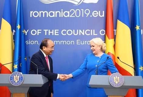 Đưa quan hệ Việt Nam, Romania và Cộng hòa Czech ngày càng đi vào thực chất