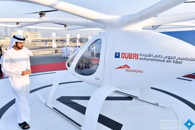 Chiếc taxi bay Volocopter 2X gồm 2 chỗ ngồi. Ảnh: Dubai Media Office