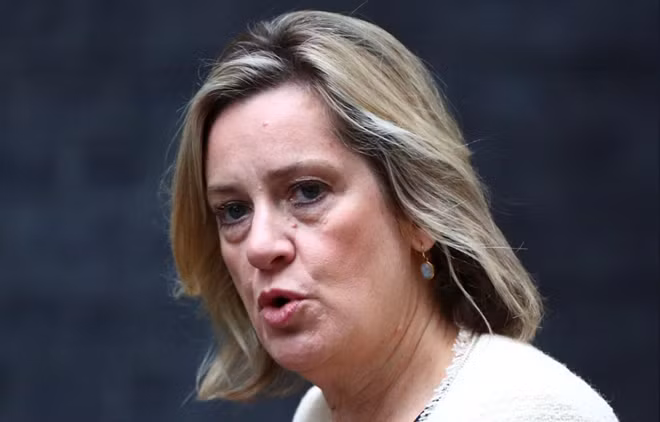 Bộ trưởng Việc làm và Hưu chí Anh Amber Rudd. Ảnh: Reuters