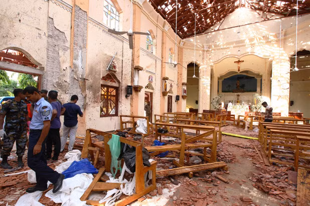 Hiện trường vụ đánh bom liên tiếp tại Sri Lanka. Ảnh: Getty Hiện trường vụ đánh bom liên tiếp tại Sri Lanka. Ảnh: Getty