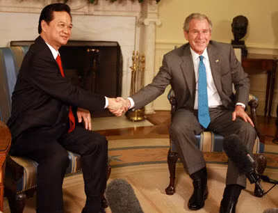 Thủ tướng Nguyễn Tấn Dũng và Tổng thống George W.Bush.