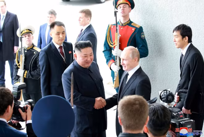 Tổng thống Nga Vladimir Putin và nhà lãnh đạo Triều Tiên Kim Jong-un. Ảnh: KCNA