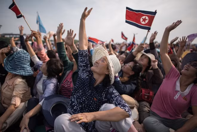 Người dân Triều Tiên được hối thúc hãy sẵn sàng "thắt lưng buộc bụng". Ảnh: Getty