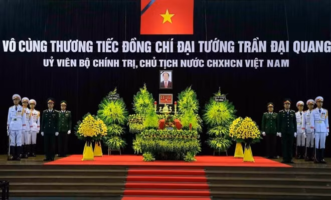 Sáng nay, 26-9, Lễ tang đồng chí Trần Đại Quang, Ủy viên Bộ Chính trị, Chủ tịch nước Cộng hòa XHCN Việt Nam được cử hành trọng thể theo nghi thức quốc tang tại Nhà tang lễ Quốc gia, số 5 Trần Thánh Tông (Hà Nội).