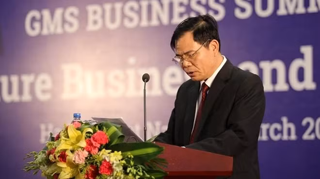 Ông Nguyễn Xuân Cường, Bộ trưởng Bộ Nông nghiệp và Phát triển Nông thôn Việt Nam trình bày bài phát biểu chính về vấn đề ứng dụng công nghệ cao để thúc đẩy phát triển nông nghiệp khu vực GMS.