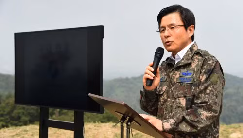 Quyền Tổng thống kiêm Thủ tướng Hàn Quốc tái khẳng định lập trường về THAAD. Ảnh: NK News