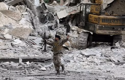 Các lực lượng Thổ Nhĩ Kỳ đã tiếp cận ngoại ô thị trấn Afrin. Ảnh: Reuters Các lực lượng Thổ Nhĩ Kỳ đã tiếp cận ngoại ô thị trấn Afrin. Ảnh: Reuters
