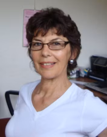 Bà Maureen Jenkins, chuyên gia dị ứng của Allergy UK.
