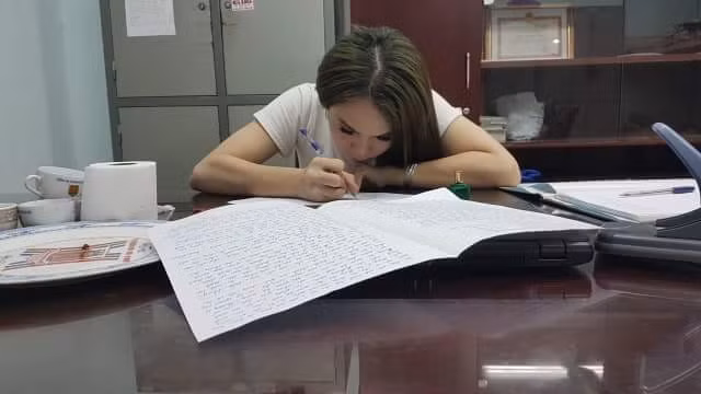 "hotgirl" chuyển giới Trần Quang Nhựt khai nhận hành vi môi giới bán dâm "hotgirl" chuyển giới Trần Quang Nhựt khai nhận hành vi môi giới bán dâm